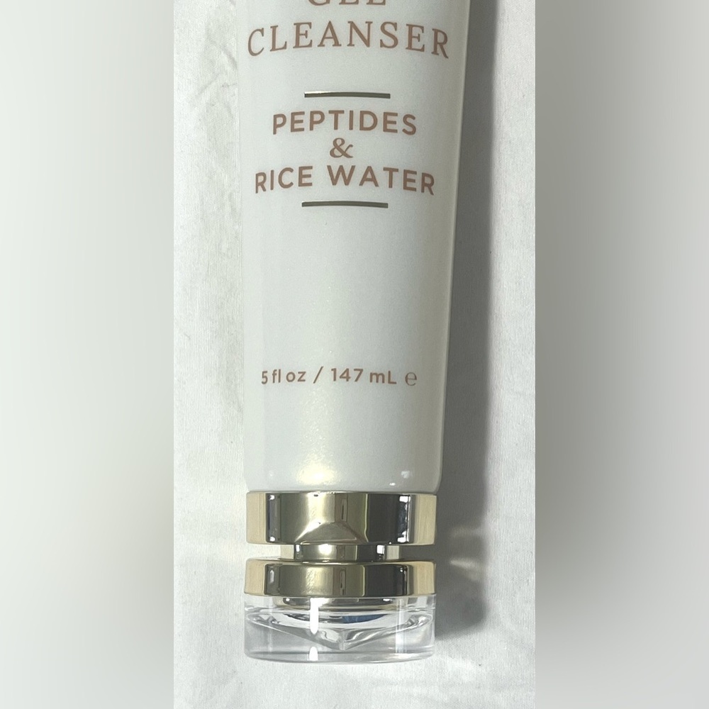 Finley Skin Softening Gentle Gel Cleanser Peptides & Rice Water 5 Fl Oz NEW - Picture 3 of 12